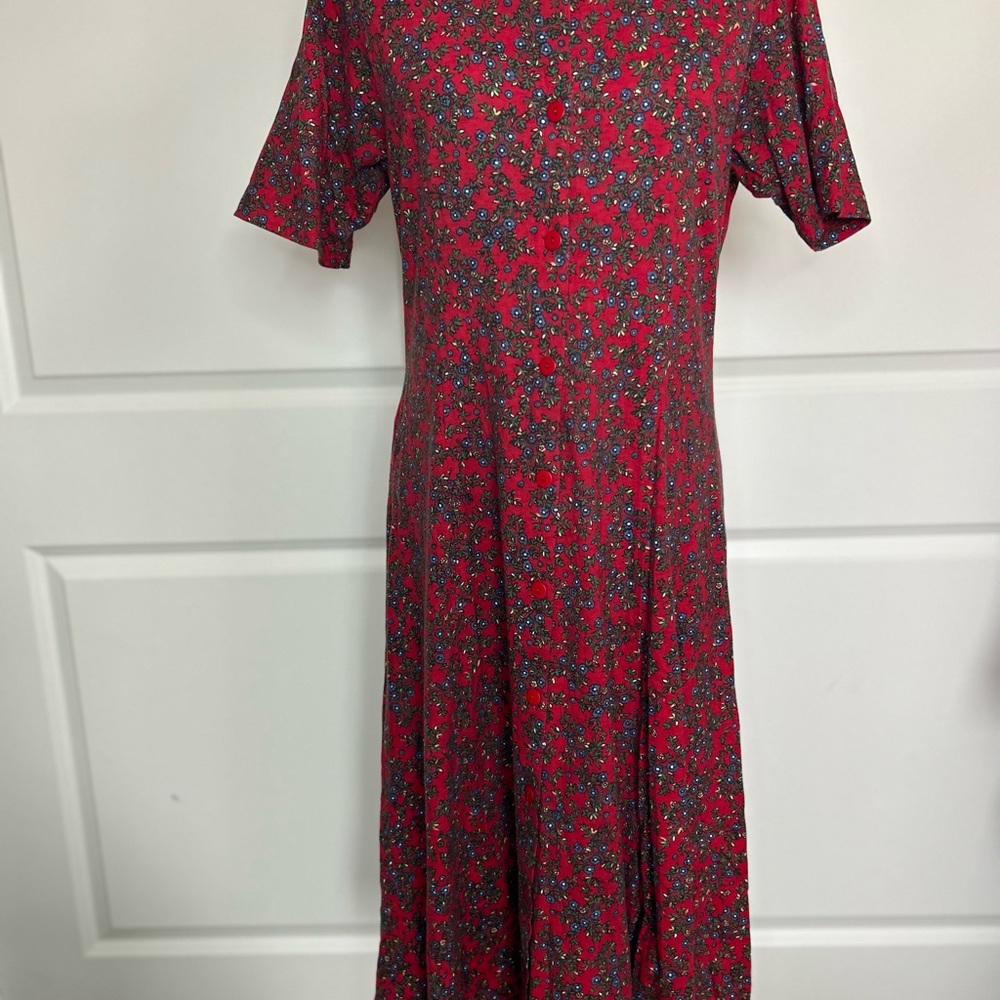 Liz & Co. Red Casual Midi Dress with Short Sleeves and Crew Neck